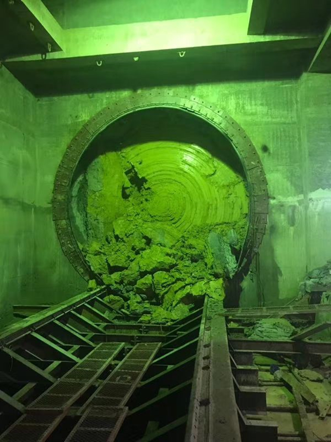 蛟龍海納百川在前 奮進開天辟地繼后——熱烈祝賀安徽交航合軌4號線TJ03標潛高區間右線順利貫通 蛟龍海納百川在前 奮進開天辟地繼后——熱烈祝賀安徽交航合軌4號線TJ03標潛高區間右線順利貫通